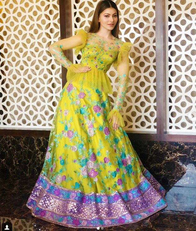 Urvashi Rautela Instagram Pics